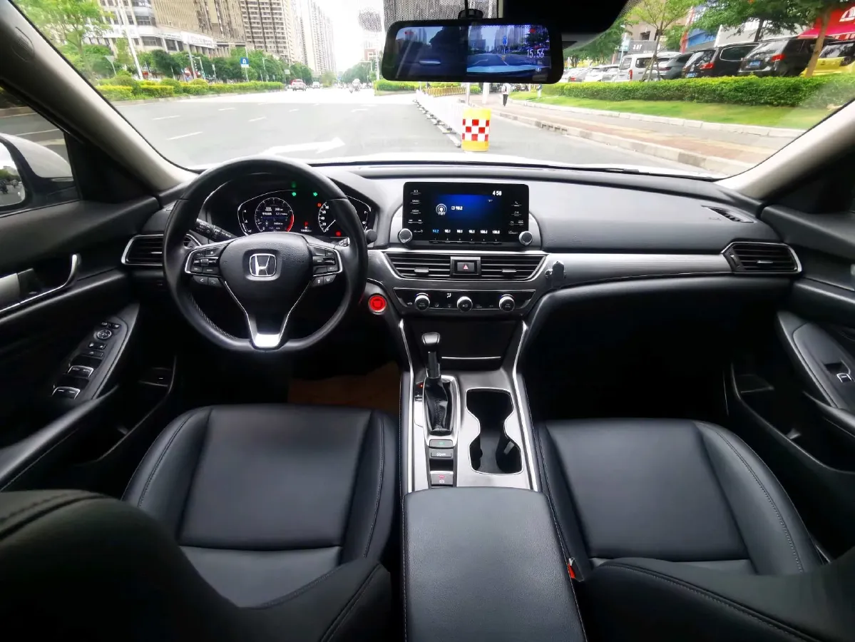 2021 Honda Accord 1.5T 194HP L4 CVT,autocango,china used car exporter,china ev exporter,chinese used car exporter,chinese used ev exporter