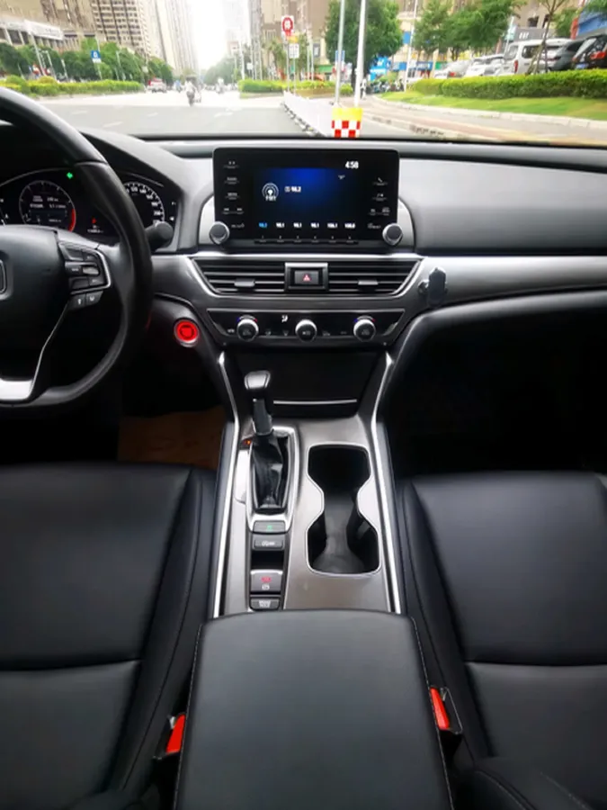 2021 Honda Accord 1.5T 194HP L4 CVT,autocango,china used car exporter,china ev exporter,chinese used car exporter,chinese used ev exporter