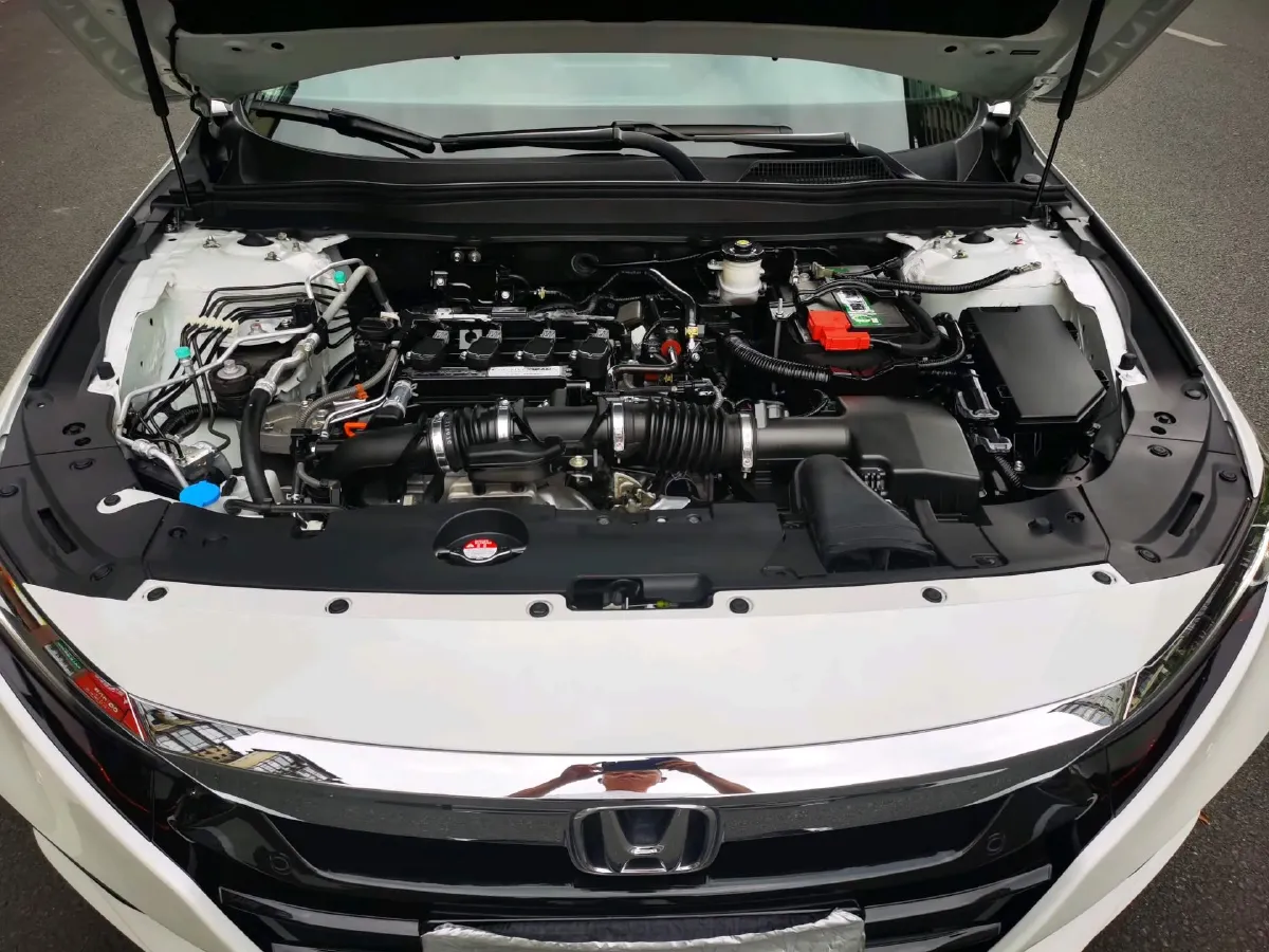 2021 Honda Accord 1.5T 194HP L4 CVT,autocango,china used car exporter,china ev exporter,chinese used car exporter,chinese used ev exporter