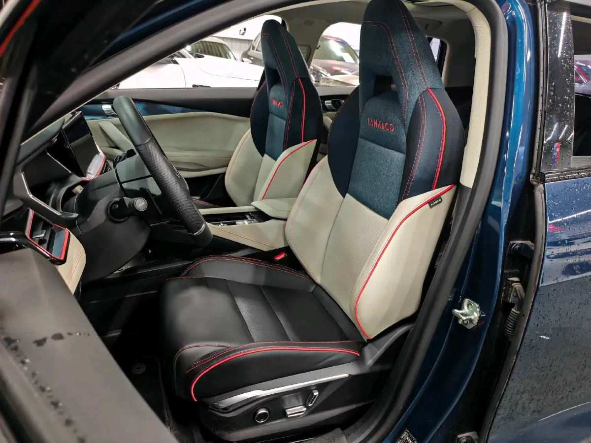 2020 LYNK&CO 06 1.5T 177HP L3 7DCT,autocango,china used car exporter,china ev exporter,chinese used car exporter,chinese used ev exporter