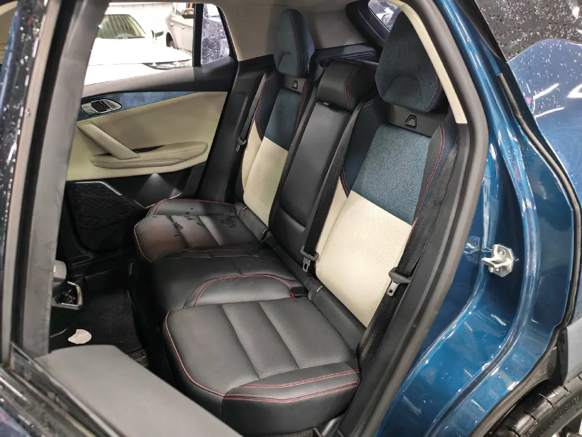 2020 LYNK&CO 06 1.5T 177HP L3 7DCT,autocango,china used car exporter,china ev exporter,chinese used car exporter,chinese used ev exporter