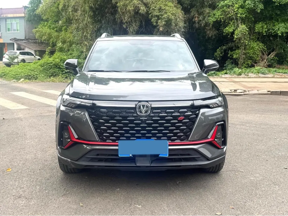 2021 ChangAn CS35 Plus 1.4T 160HP L4 7DCT,autocango,china used car exporter,china ev exporter,chinese used car exporter,chinese used ev exporter
