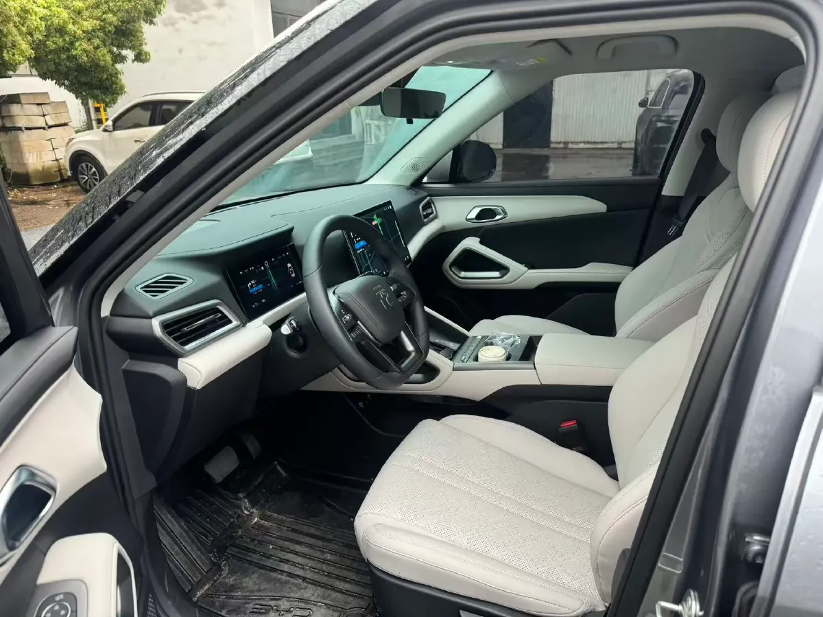 2025 BYD YuanUP BEV 45.12KWH,autocango,china used car exporter,china ev exporter,chinese used car exporter,chinese used ev exporter