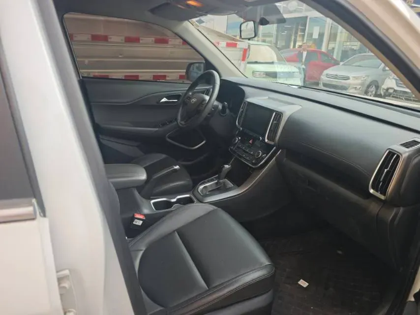 2018 Hyundai ix35 2.0L 160HP L4 6AT,autocango,china used car exporter,china ev exporter,chinese used car exporter,chinese used ev exporter