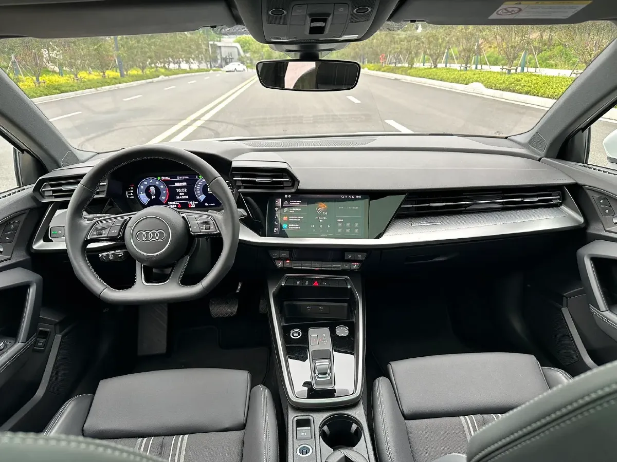 2022 Audi A3 1.4T 150HP L4 7DCT,autocango,china used car exporter,china ev exporter,chinese used car exporter,chinese used ev exporter