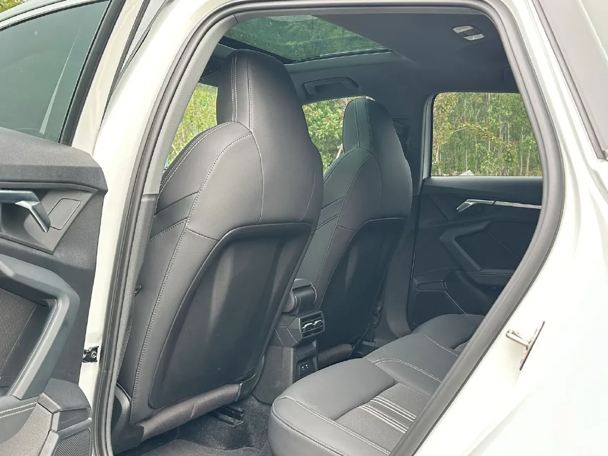 2022 Audi A3 1.4T 150HP L4 7DCT,autocango,china used car exporter,china ev exporter,chinese used car exporter,chinese used ev exporter