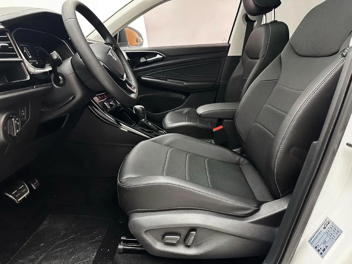 2021 Jetta VS7 1.4T 150HP L4 6AT,autocango,china used car exporter,china ev exporter,chinese used car exporter,chinese used ev exporter