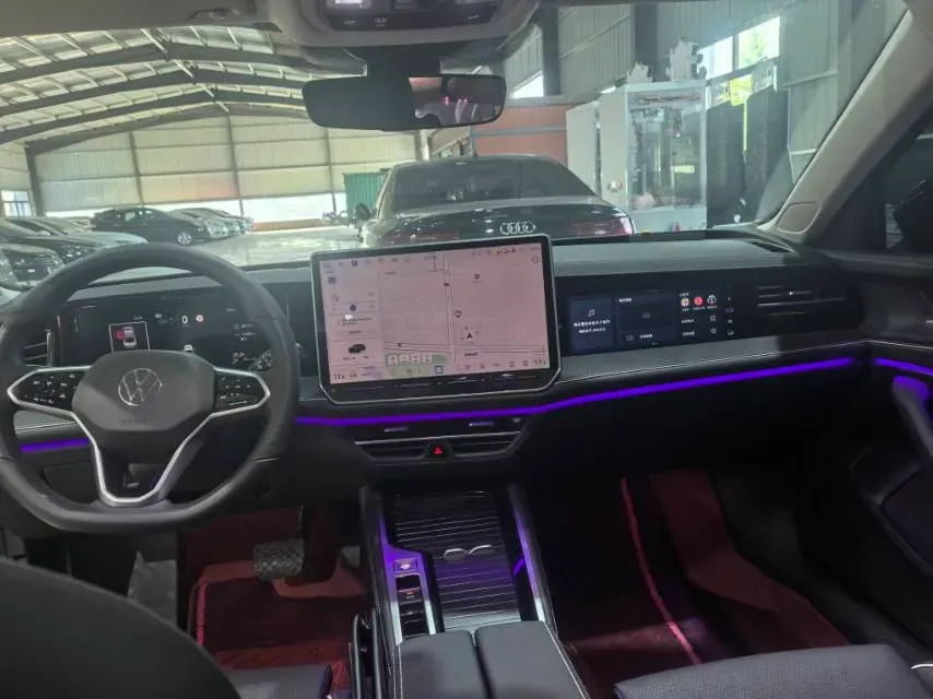 2026 Volkswagen Magotan 2.0T 220HP L4 7DCT,autocango,china used car exporter,china ev exporter,chinese used car exporter,chinese used ev exporter