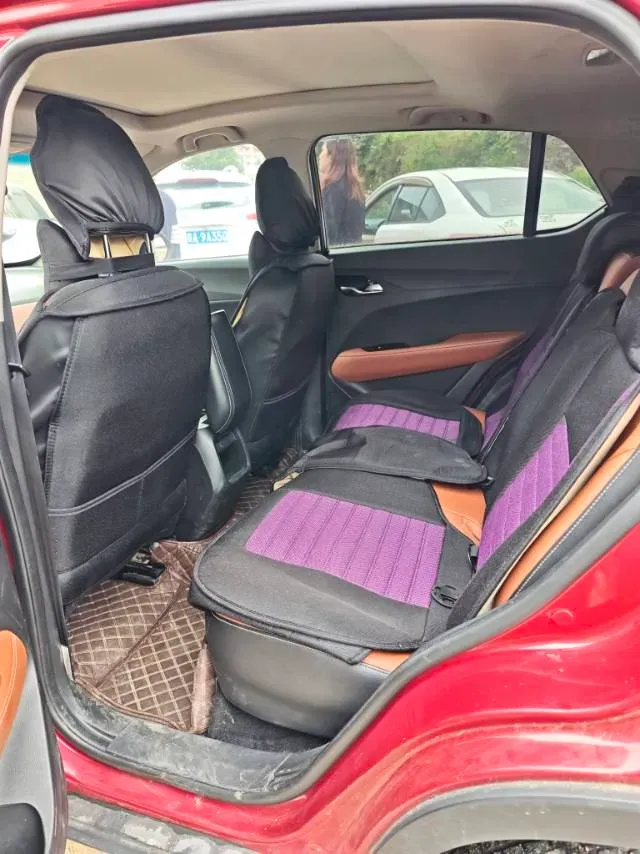 2017 HaiMa S5 Young Edition 1.6L 122HP L4 5MT,autocango,china used car exporter,china ev exporter,chinese used car exporter,chinese used ev exporter