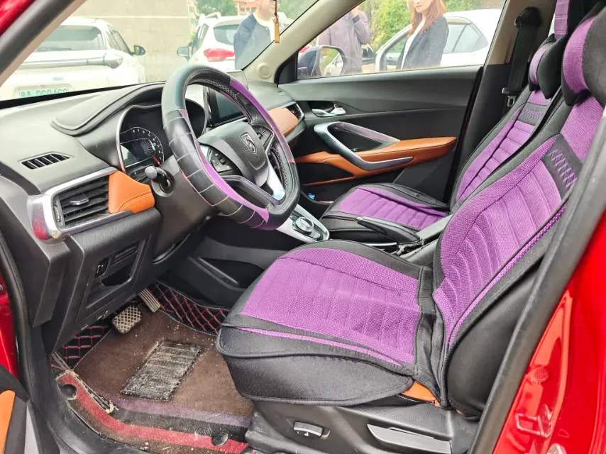 2017 HaiMa S5 Young Edition 1.6L 122HP L4 5MT,autocango,china used car exporter,china ev exporter,chinese used car exporter,chinese used ev exporter