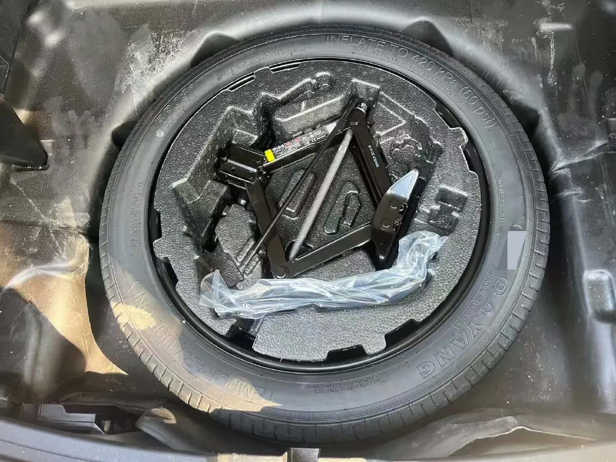 2020 LYNK&CO 05 2.0T 254HP L4 8AT,autocango,china used car exporter,china ev exporter,chinese used car exporter,chinese used ev exporter