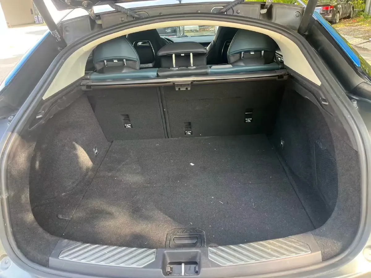 2020 LYNK&CO 05 2.0T 254HP L4 8AT,autocango,china used car exporter,china ev exporter,chinese used car exporter,chinese used ev exporter