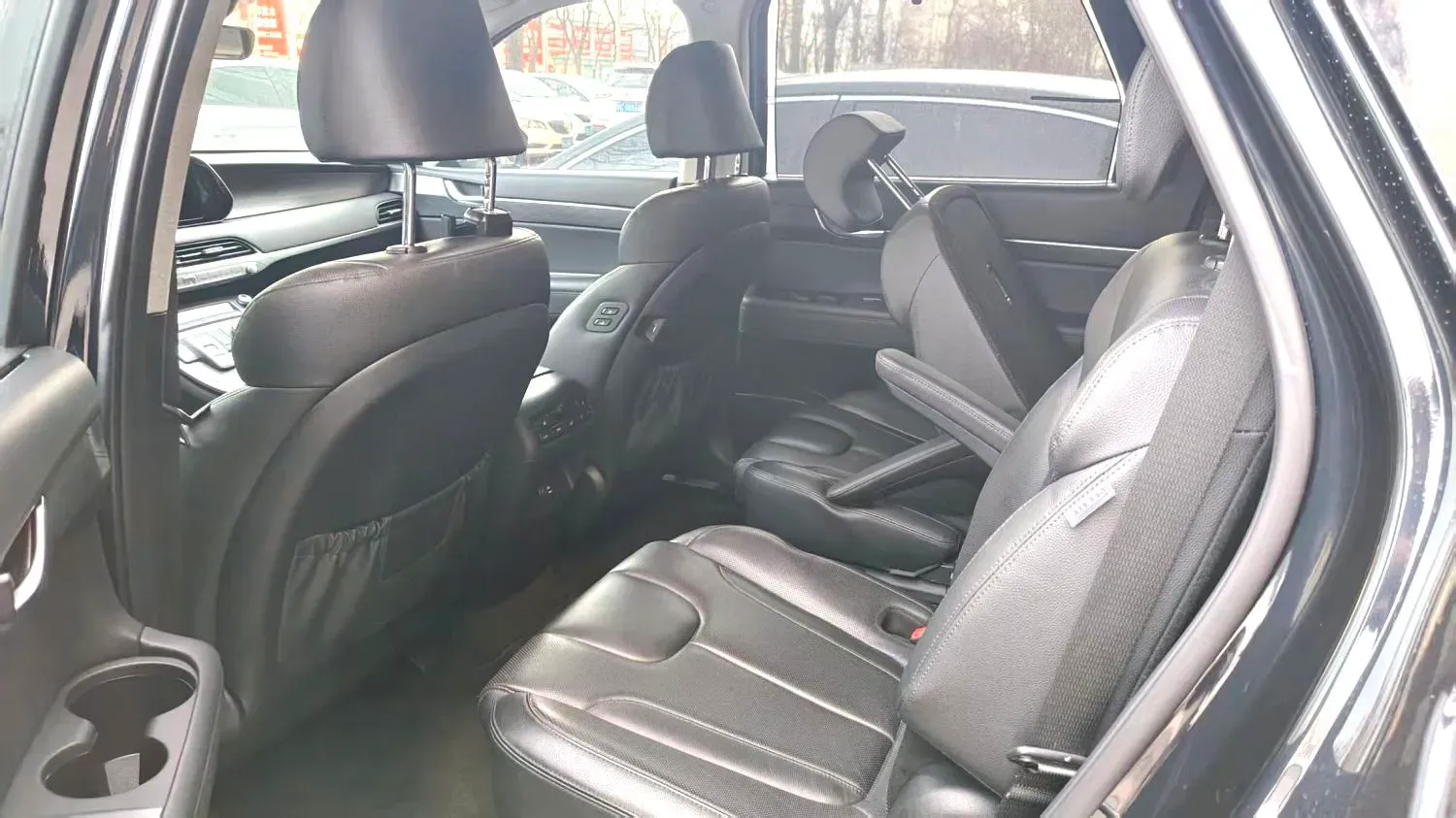 2021 Hyundai Palisade 3.5L 272HP V6 8AT,autocango,china used car exporter,china ev exporter,chinese used car exporter,chinese used ev exporter