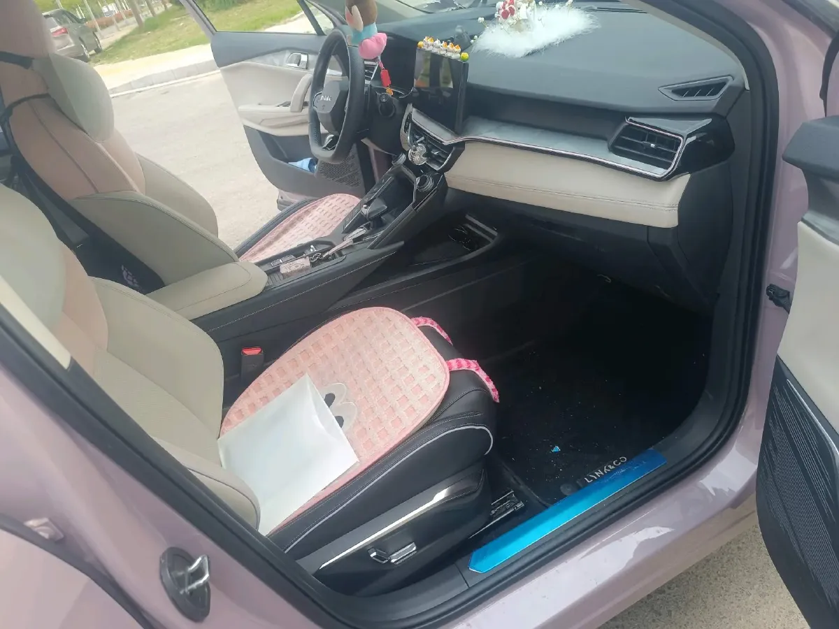 2023 LYNK&CO 03 1.5T 181HP L4 7DCT,autocango,china used car exporter,china ev exporter,chinese used car exporter,chinese used ev exporter