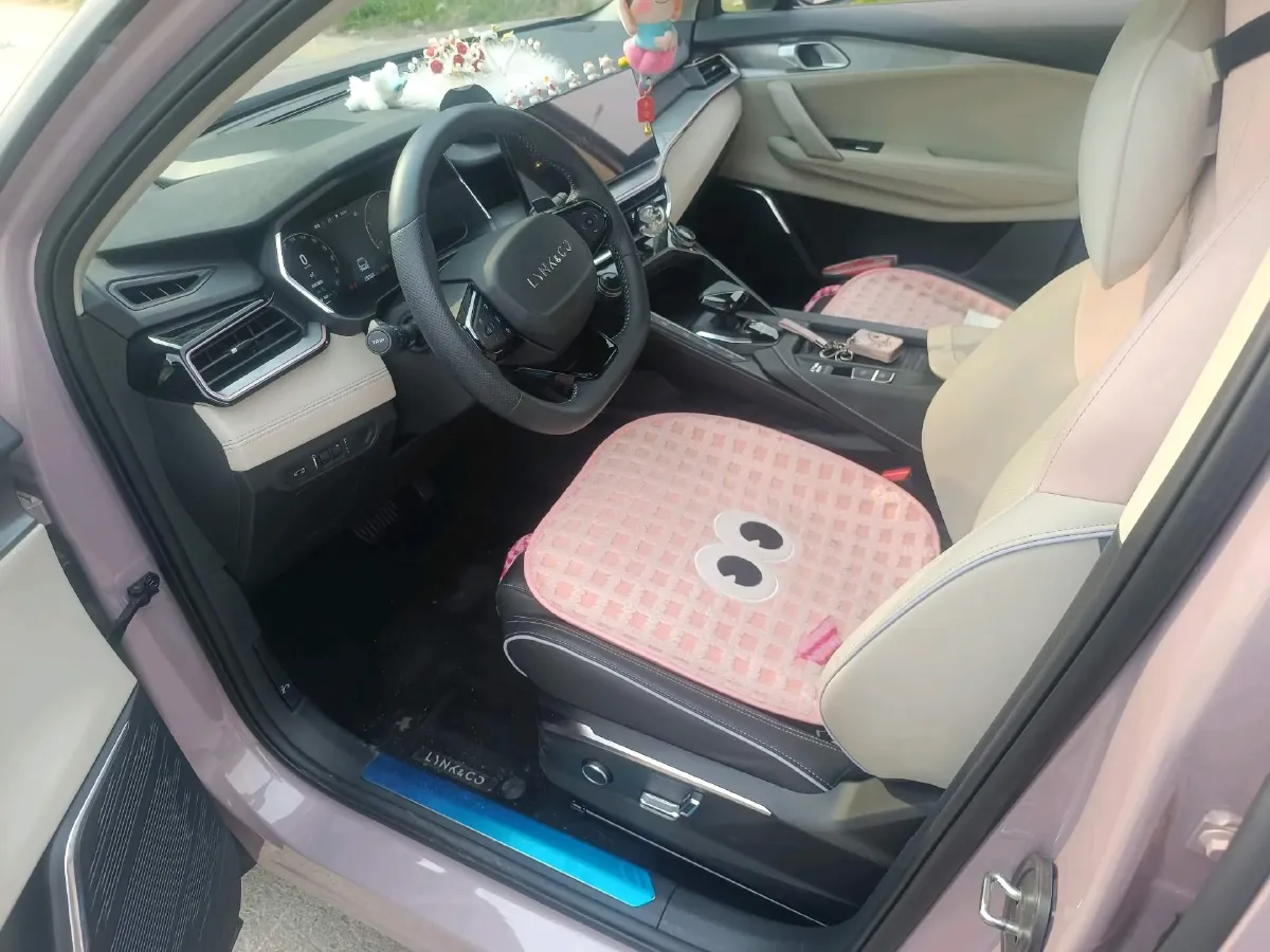 2023 LYNK&CO 03 1.5T 181HP L4 7DCT,autocango,china used car exporter,china ev exporter,chinese used car exporter,chinese used ev exporter