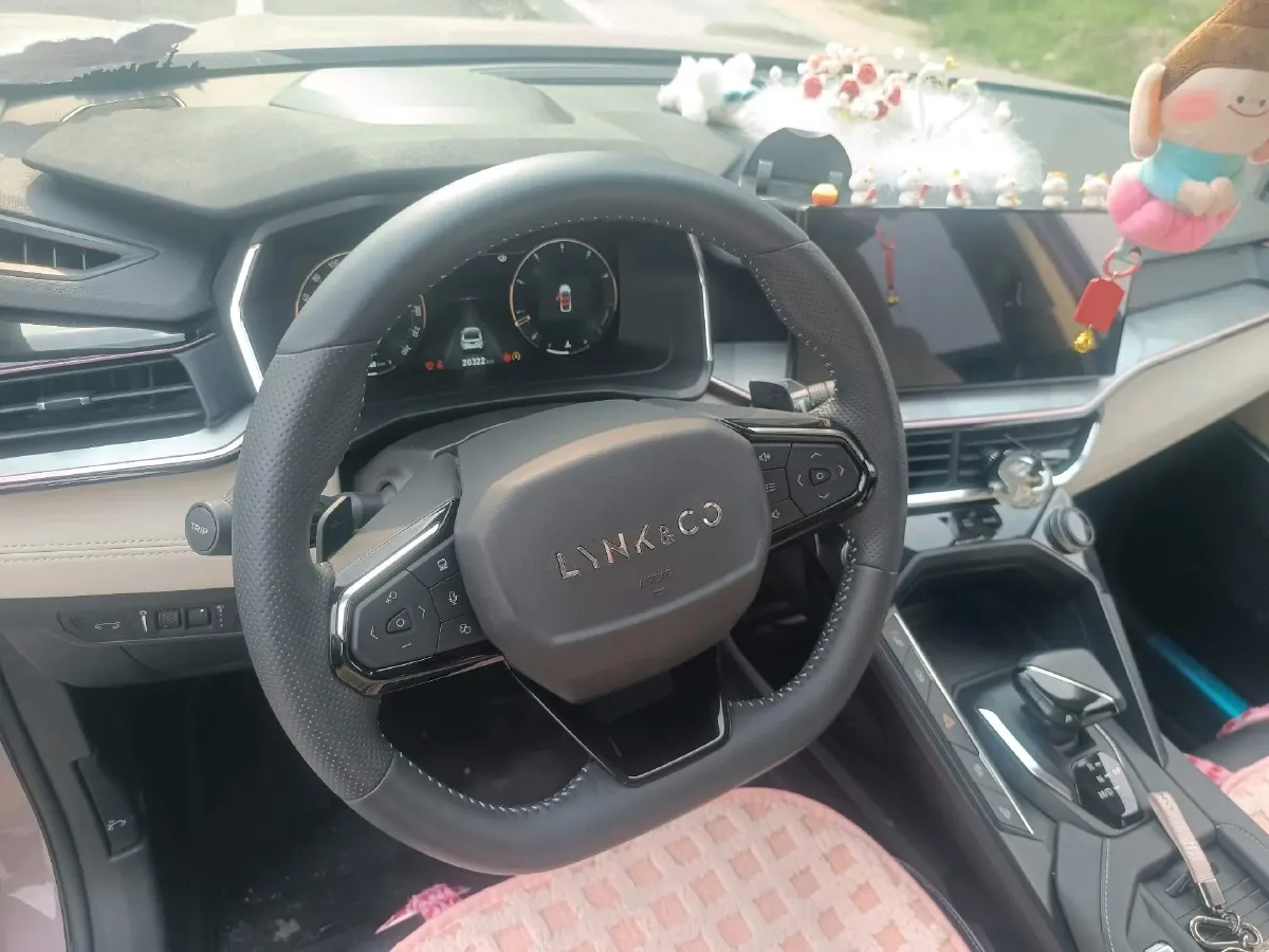 2023 LYNK&CO 03 1.5T 181HP L4 7DCT,autocango,china used car exporter,china ev exporter,chinese used car exporter,chinese used ev exporter