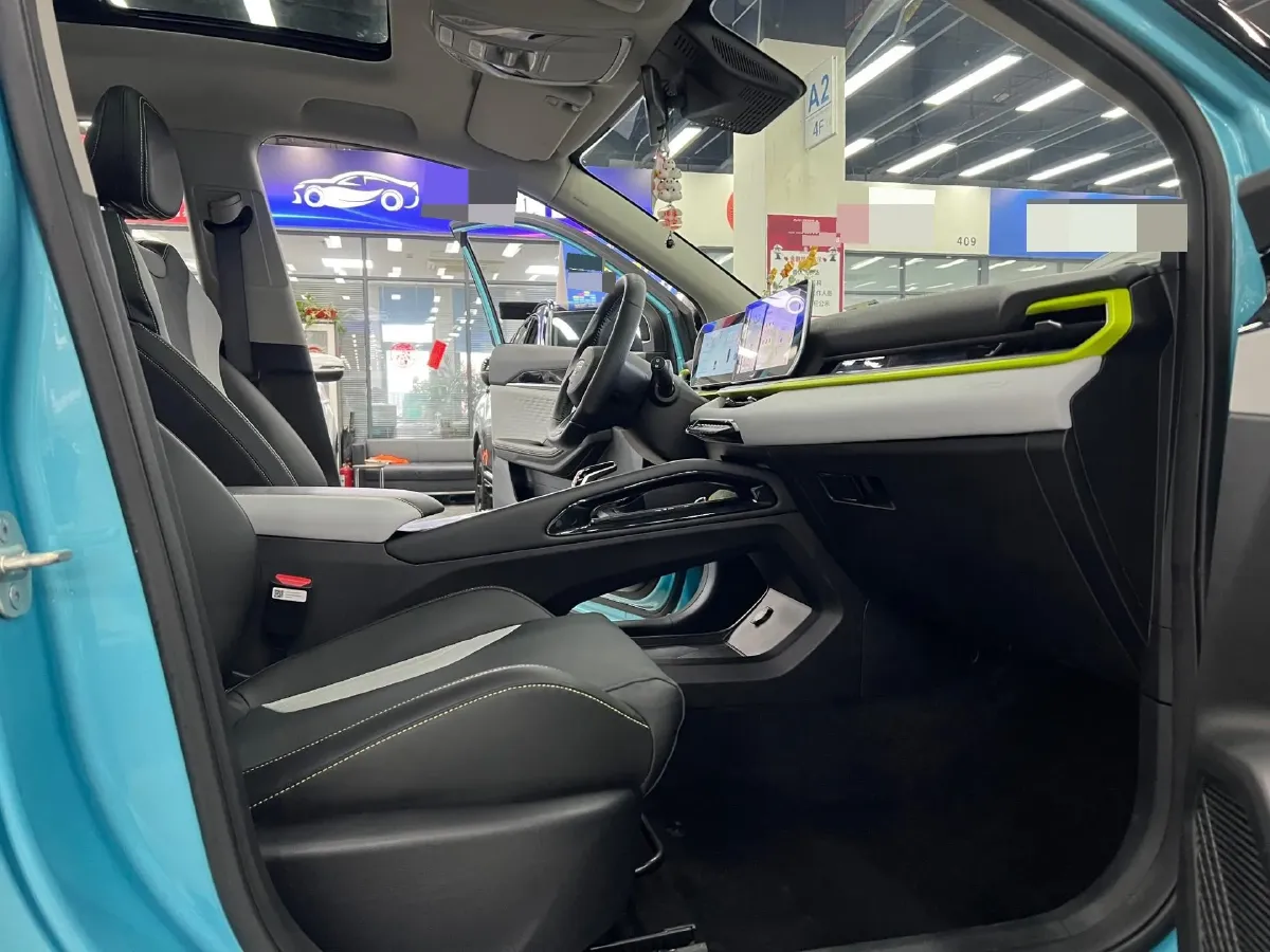 2022 Geely Coolray 1.5T 181HP L4 7DCT,autocango,china used car exporter,china ev exporter,chinese used car exporter,chinese used ev exporter