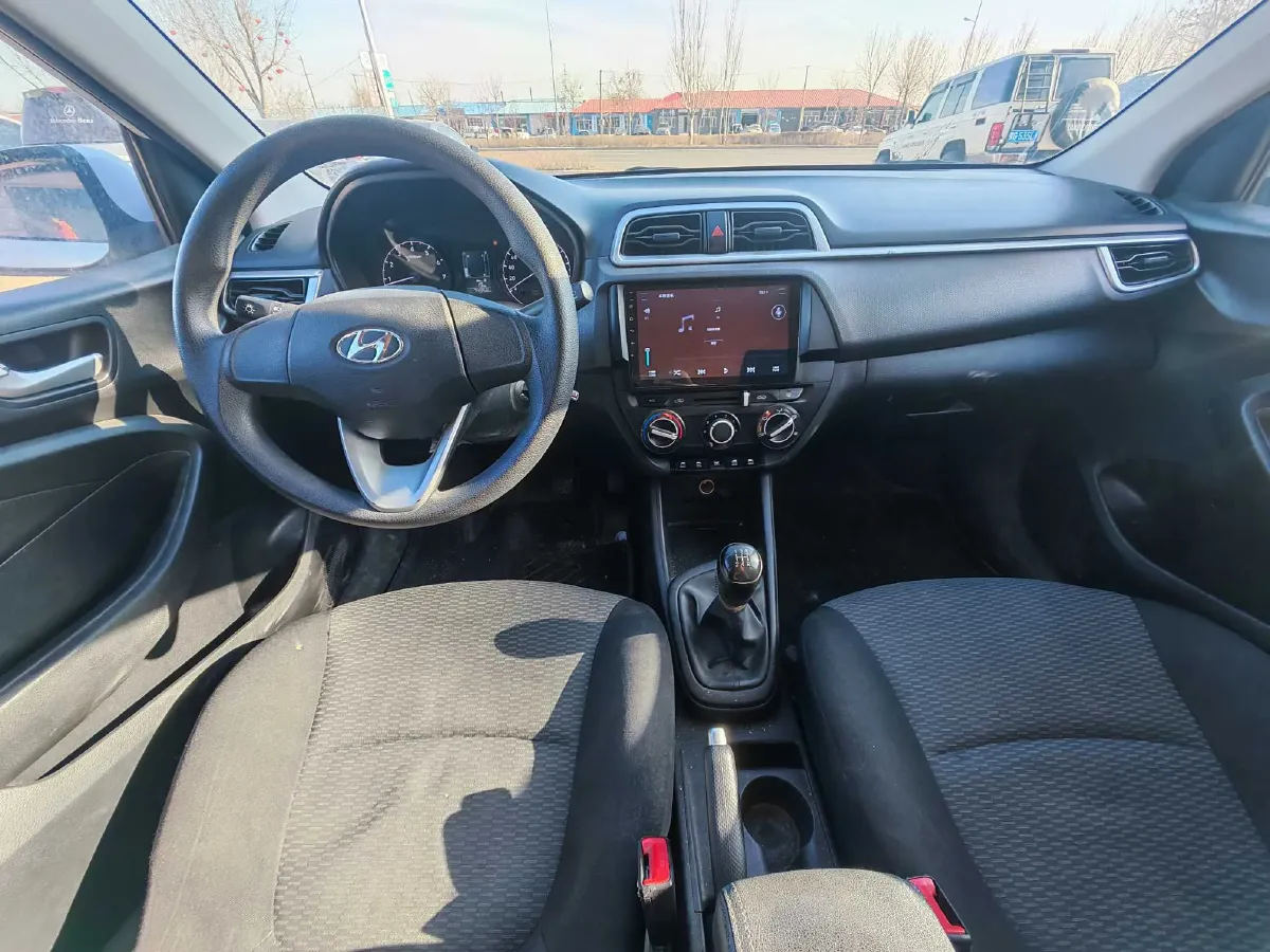 2020 Hyundai Reina 1.4L 95HP L4 5MT,autocango,china used car exporter,china ev exporter,chinese used car exporter,chinese used ev exporter