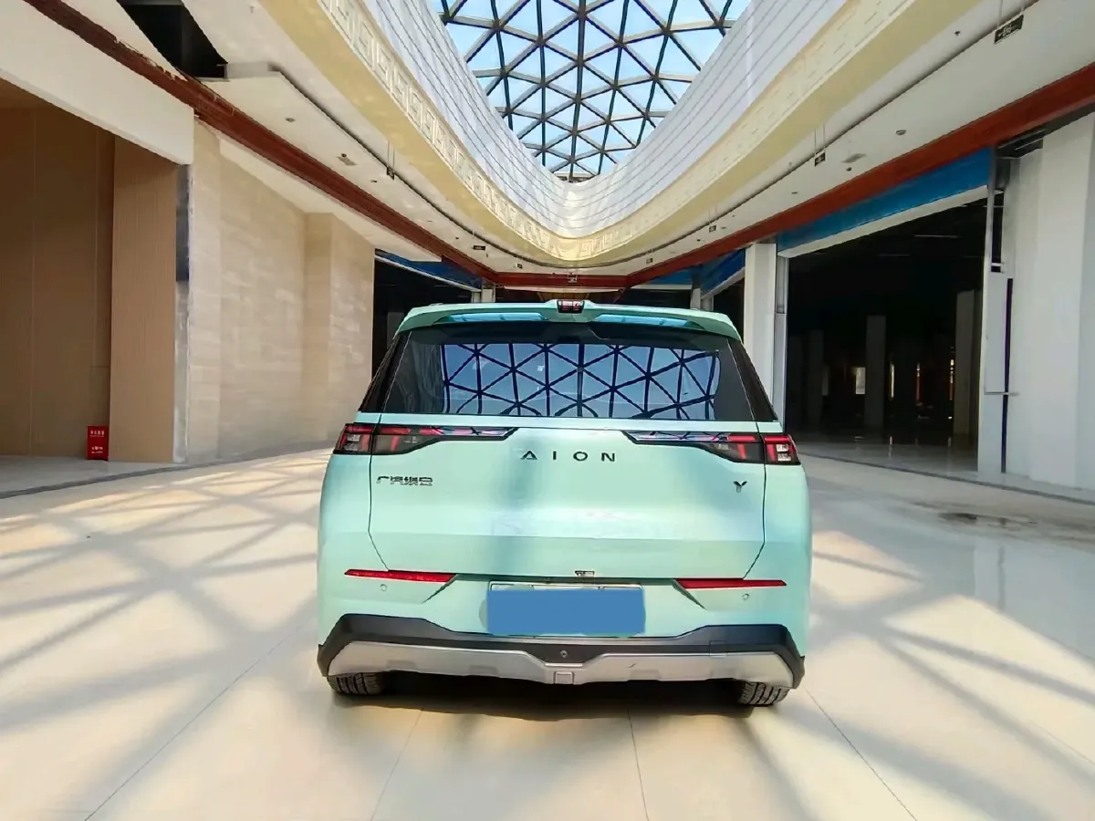 2022 Geely Okavango 1.8T 184HP L4 7DCT,autocango,china used car exporter,china ev exporter,chinese used car exporter,chinese used ev exporter