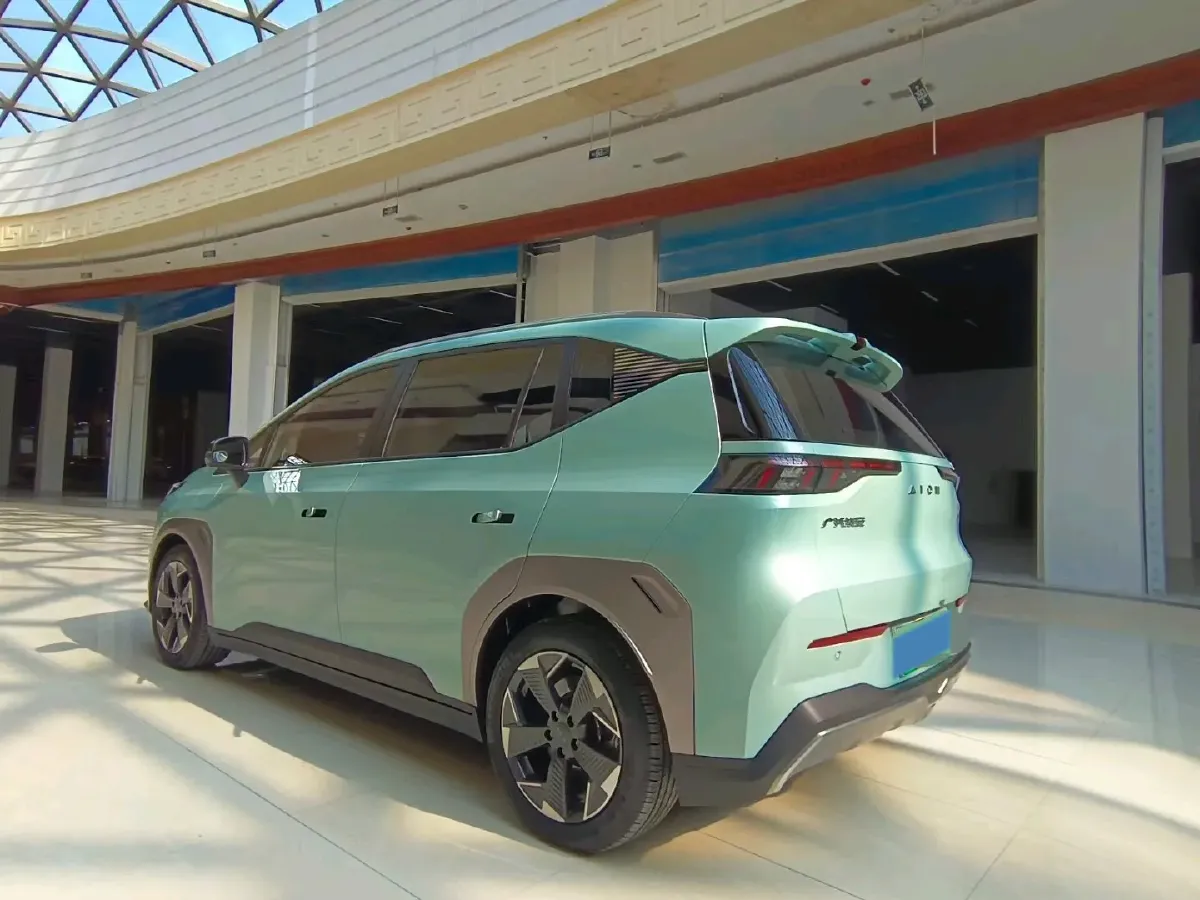 2022 Geely Okavango 1.8T 184HP L4 7DCT,autocango,china used car exporter,china ev exporter,chinese used car exporter,chinese used ev exporter