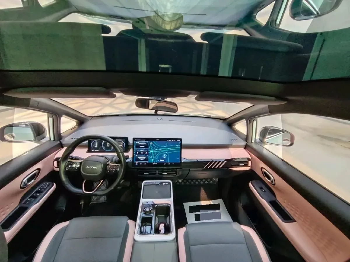 2022 Geely Okavango 1.8T 184HP L4 7DCT,autocango,china used car exporter,china ev exporter,chinese used car exporter,chinese used ev exporter