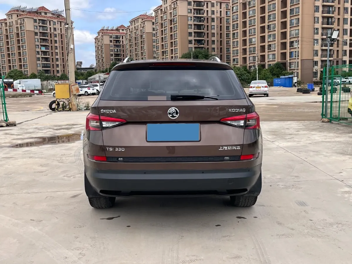 2018 Skoda Kodiak 2.0T 186HP L4 7DCT,autocango,china used car exporter,china ev exporter,chinese used car exporter,chinese used ev exporter