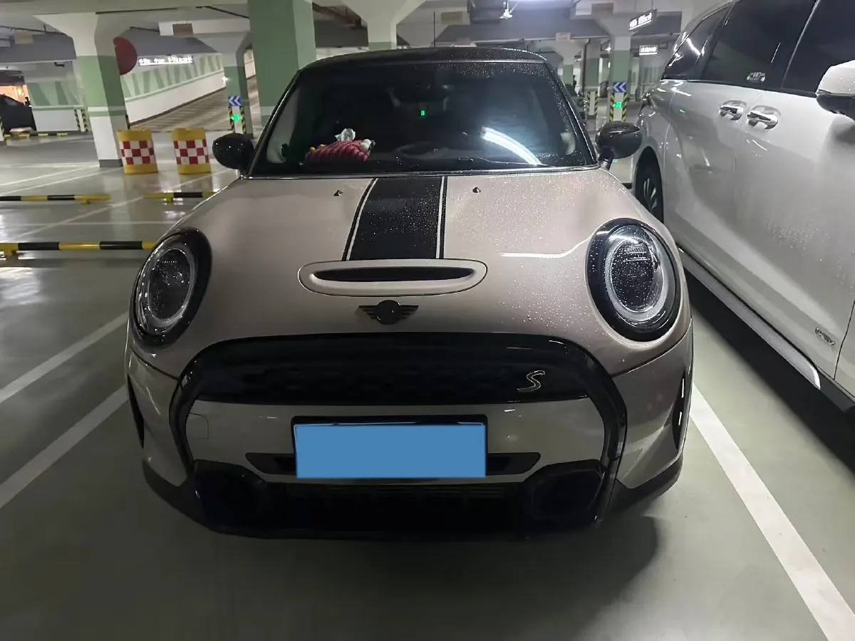 2022 MINI MINI 2.0T 192HP L4 7DCT,autocango,china used car exporter,china ev exporter,chinese used car exporter,chinese used ev exporter
