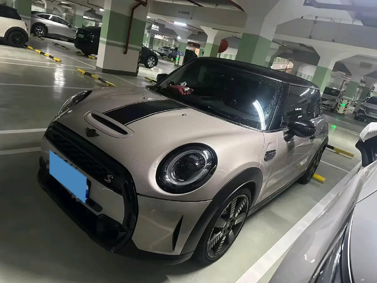 2022 MINI MINI 2.0T 192HP L4 7DCT,autocango,china used car exporter,china ev exporter,chinese used car exporter,chinese used ev exporter