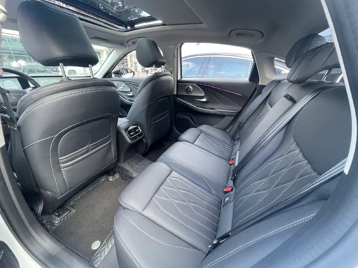 2025 Chery Arrizo 8 1.6T 197HP L4 7DCT,autocango,china used car exporter,china ev exporter,chinese used car exporter,chinese used ev exporter