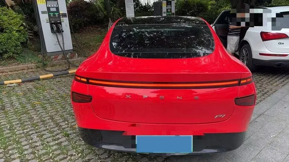 2020 Xpeng P7 BEV 70.8KWH,autocango,china used car exporter,china ev exporter,chinese used car exporter,chinese used ev exporter
