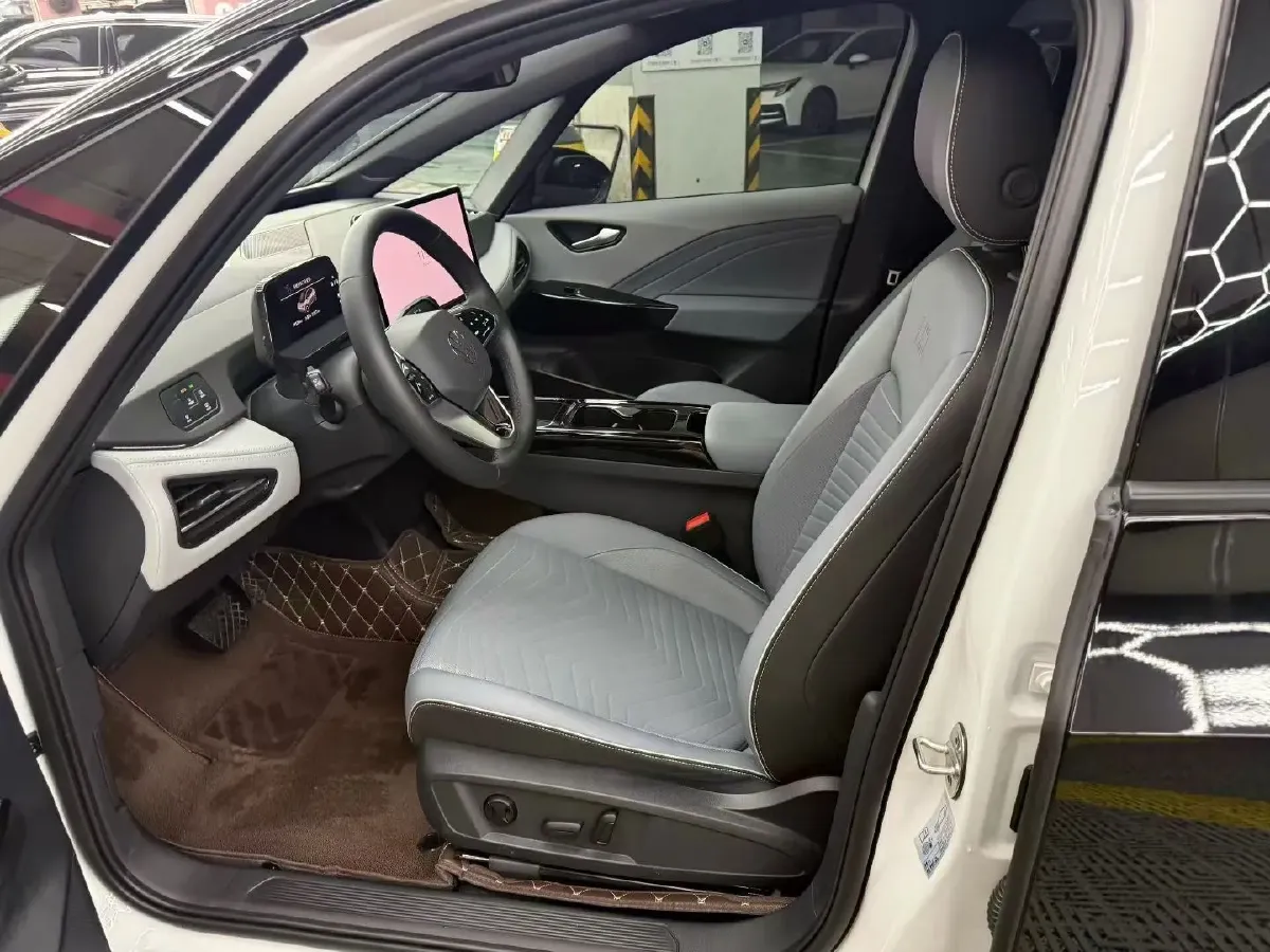 2025 Volkswagen ID.3 BEV 53.6KWH,autocango,china used car exporter,china ev exporter,chinese used car exporter,chinese used ev exporter