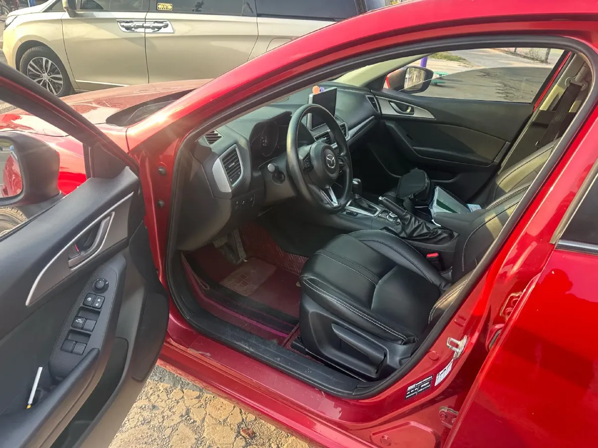 2017 Mazda 3 Axela 1.5L 117HP L4 6AT,autocango,china used car exporter,china ev exporter,chinese used car exporter,chinese used ev exporter