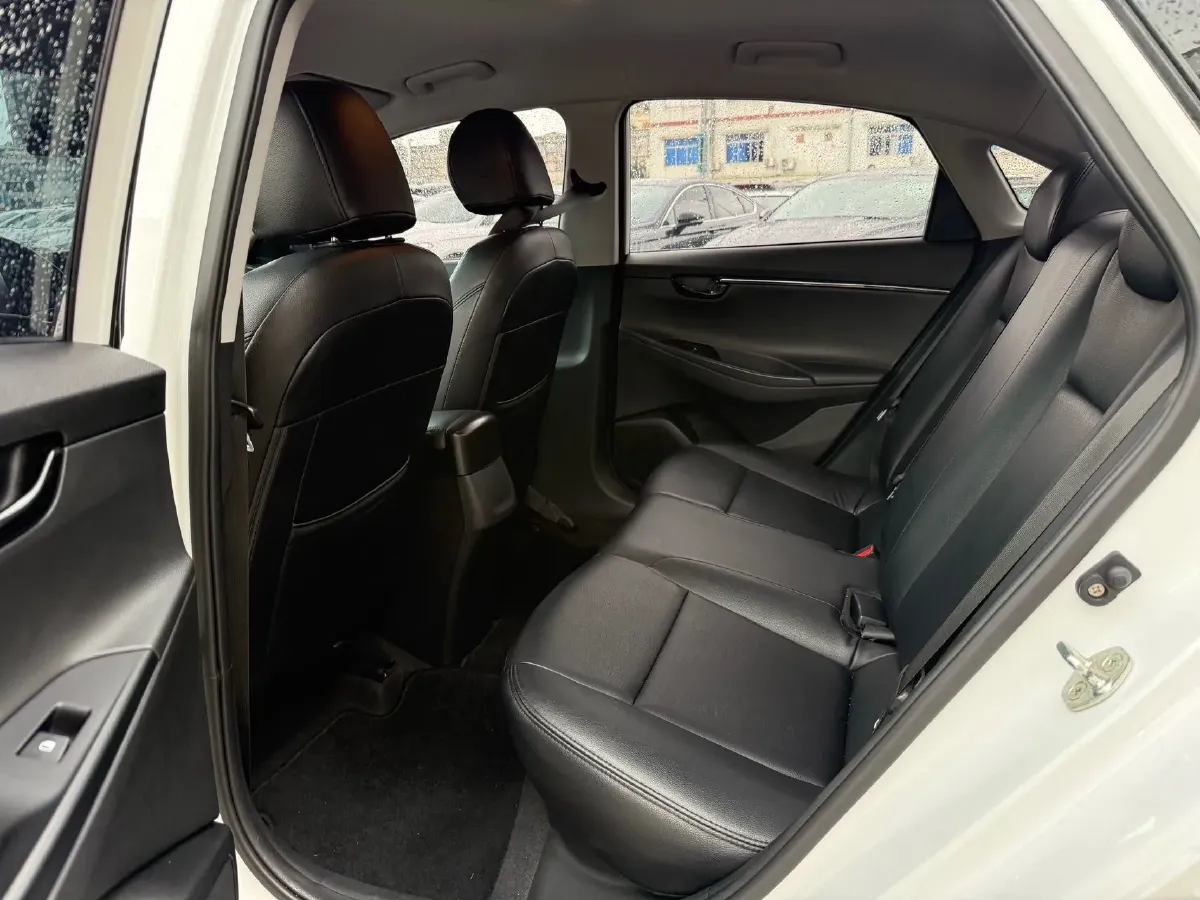 2020 Hyundai Celesta 1.6L 123HP L4 6AT,autocango,china used car exporter,china ev exporter,chinese used car exporter,chinese used ev exporter