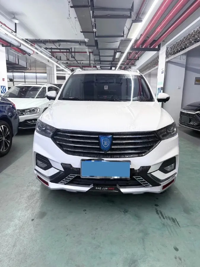 2019 BaoJun 360 1.5L 99HP L4 6MT,autocango,china used car exporter,china ev exporter,chinese used car exporter,chinese used ev exporter