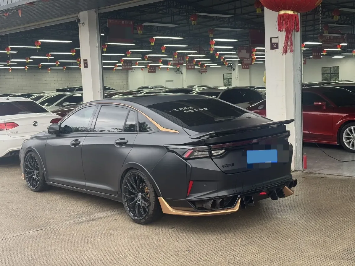 2021 DongFeng Aeolus YiXuan MAX 1.5T 190HP L4 7DCT,autocango,china used car exporter,china ev exporter,chinese used car exporter,chinese used ev exporter