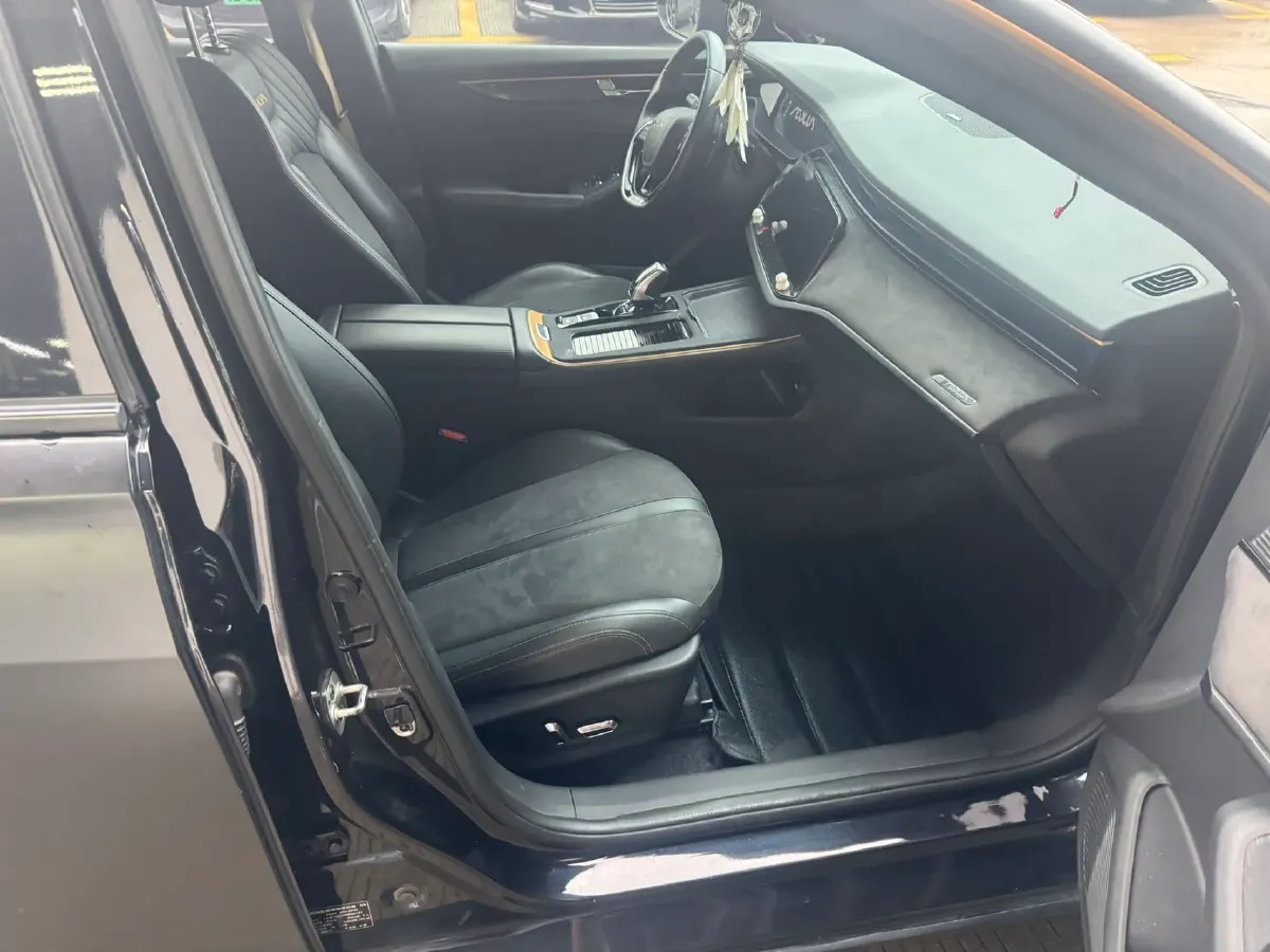 2021 DongFeng Aeolus YiXuan MAX 1.5T 190HP L4 7DCT,autocango,china used car exporter,china ev exporter,chinese used car exporter,chinese used ev exporter