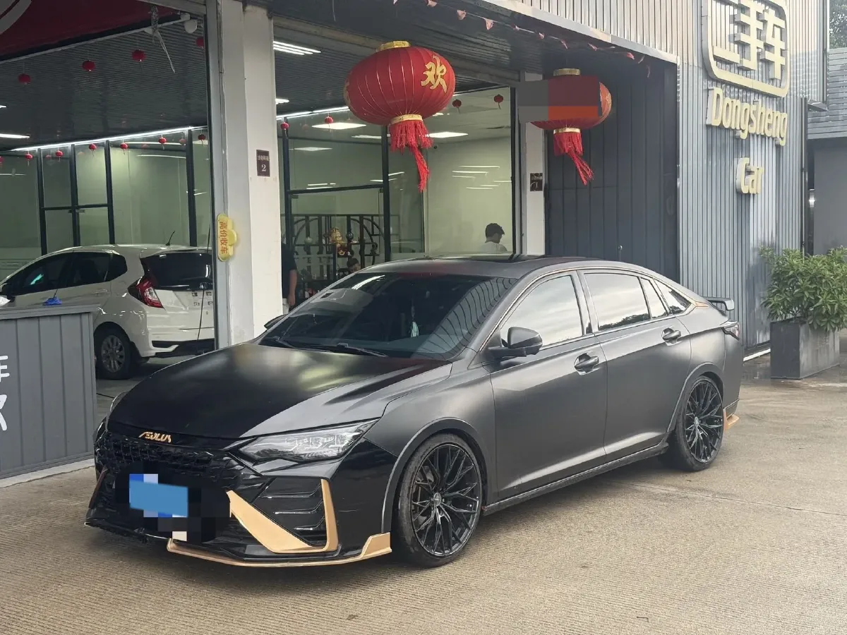 2021 DongFeng Aeolus YiXuan MAX 1.5T 190HP L4 7DCT,autocango,china used car exporter,china ev exporter,chinese used car exporter,chinese used ev exporter