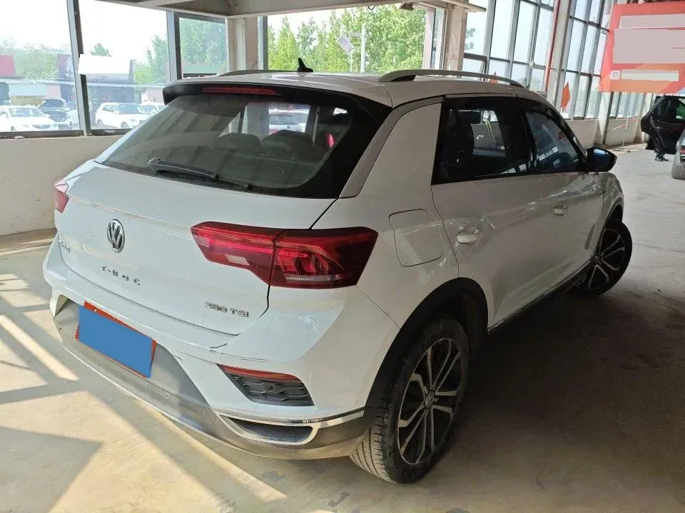 2019 Volkswagen T-Roc 1.4T 150HP L4 7DCT,autocango,china used car exporter,china ev exporter,chinese used car exporter,chinese used ev exporter