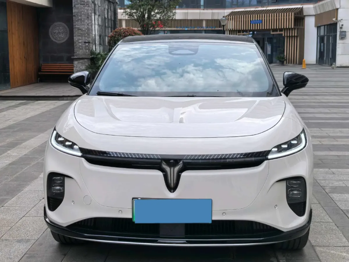 2024 Voyah ZhiYin BEV 109KWH,autocango,china used car exporter,china ev exporter,chinese used car exporter,chinese used ev exporter