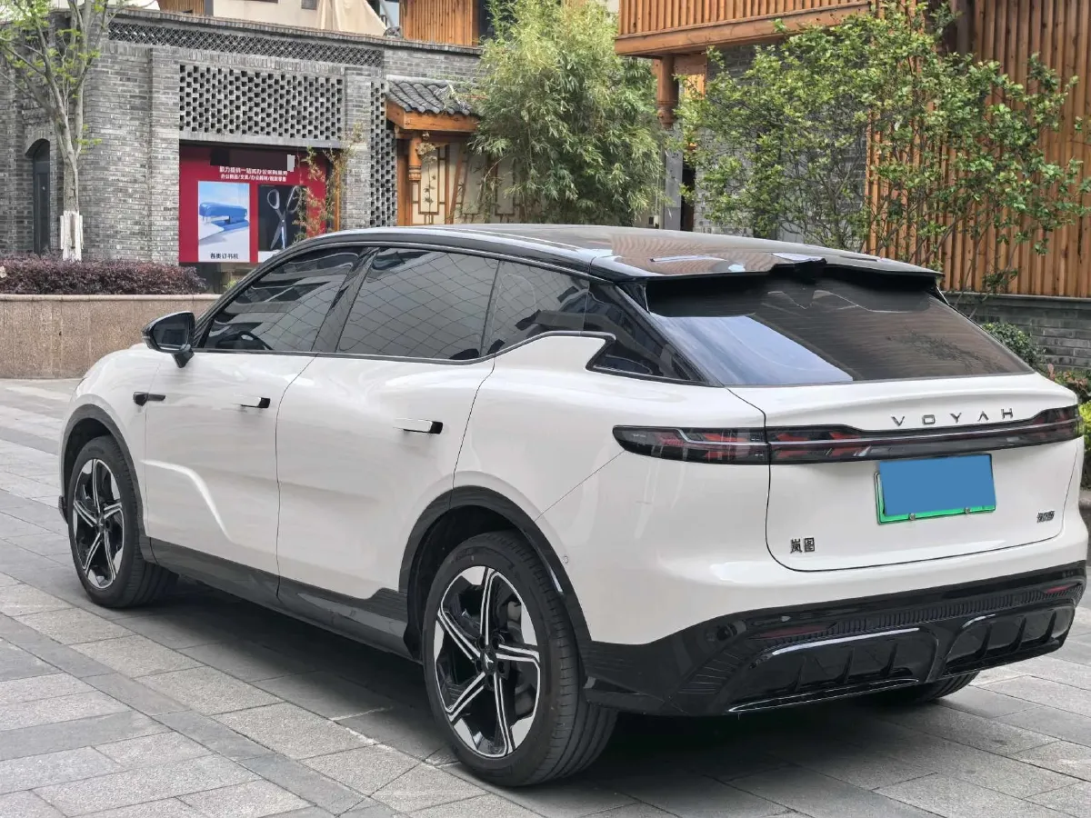 2024 Voyah ZhiYin BEV 109KWH,autocango,china used car exporter,china ev exporter,chinese used car exporter,chinese used ev exporter
