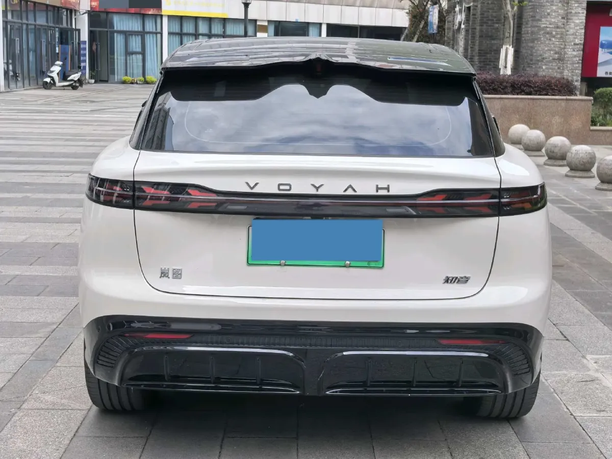 2024 Voyah ZhiYin BEV 109KWH,autocango,china used car exporter,china ev exporter,chinese used car exporter,chinese used ev exporter