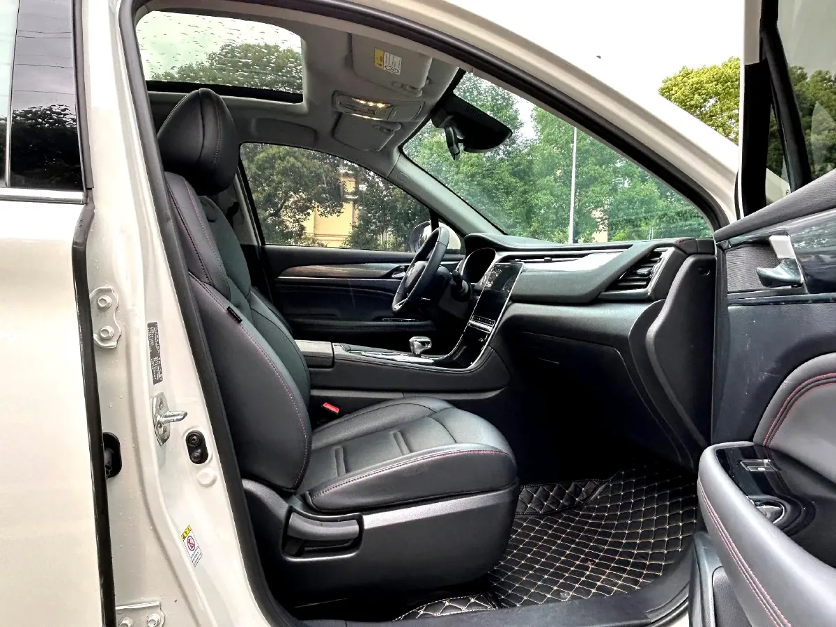 2021 GAC Trumpchi GS4 Plus 1.5T 169HP L4 6AT,autocango,china used car exporter,china ev exporter,chinese used car exporter,chinese used ev exporter