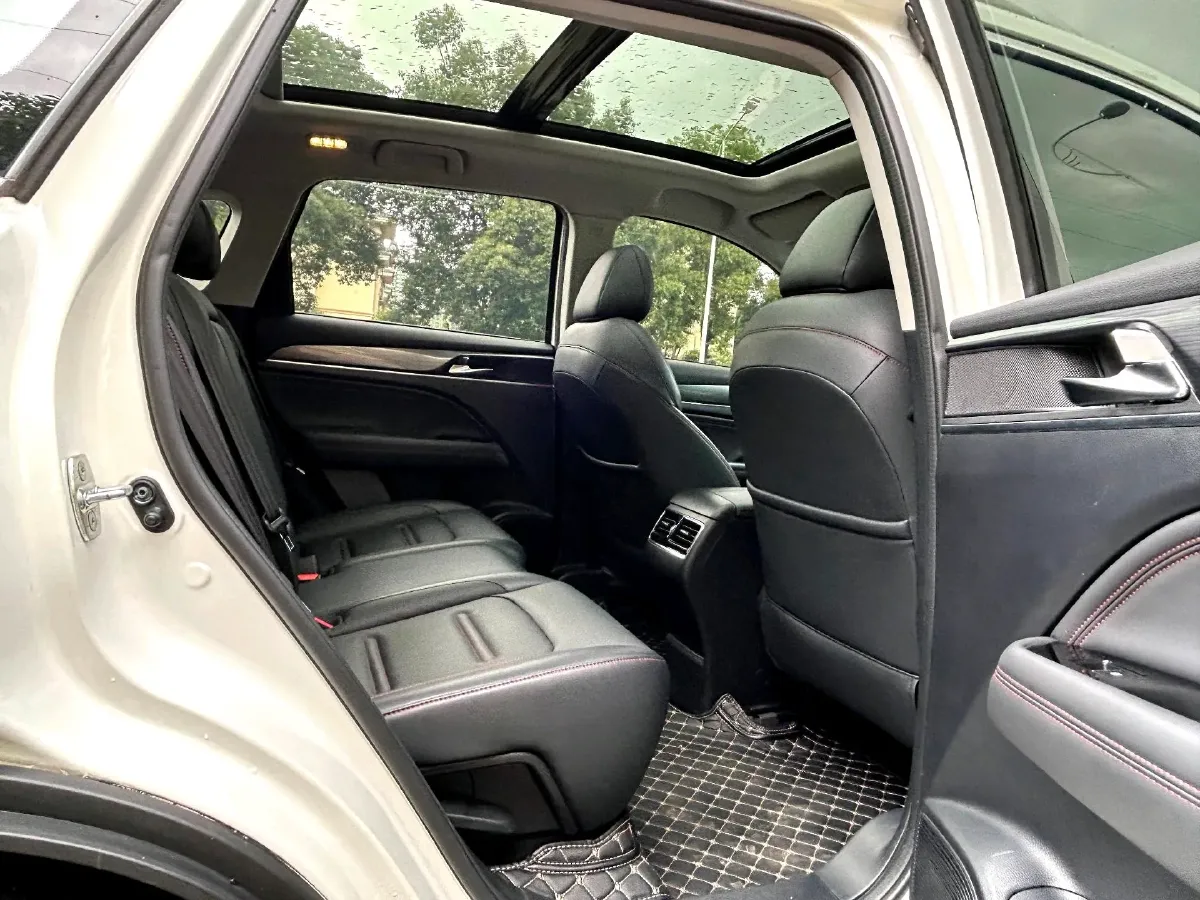 2021 GAC Trumpchi GS4 Plus 1.5T 169HP L4 6AT,autocango,china used car exporter,china ev exporter,chinese used car exporter,chinese used ev exporter