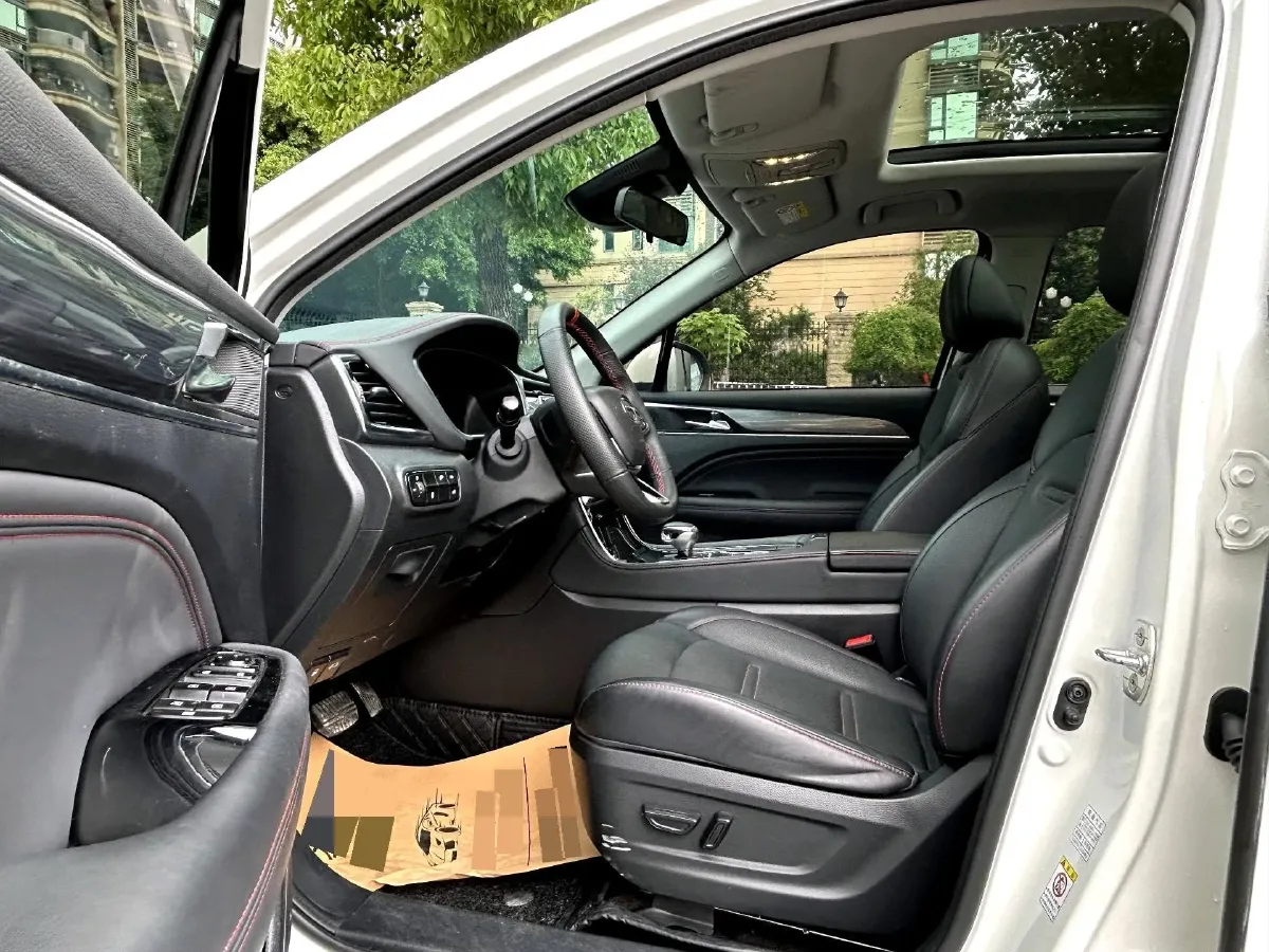 2021 GAC Trumpchi GS4 Plus 1.5T 169HP L4 6AT,autocango,china used car exporter,china ev exporter,chinese used car exporter,chinese used ev exporter