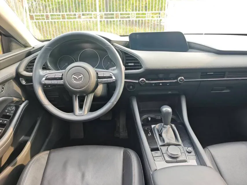 2022 Mazda 3 Axela 2.0L 158HP L4 6AT,autocango,china used car exporter,china ev exporter,chinese used car exporter,chinese used ev exporter