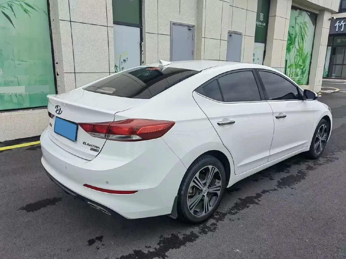 2018 Hyundai Elantra 1.4T 130HP L4 7DCT,autocango,china used car exporter,china ev exporter,chinese used car exporter,chinese used ev exporter