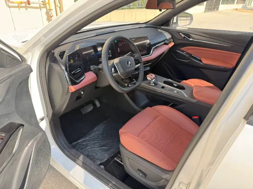 2026 ChangAn X5 PLUS 1.5T 192HP L4 7DCT,autocango,china used car exporter,china ev exporter,chinese used car exporter,chinese used ev exporter