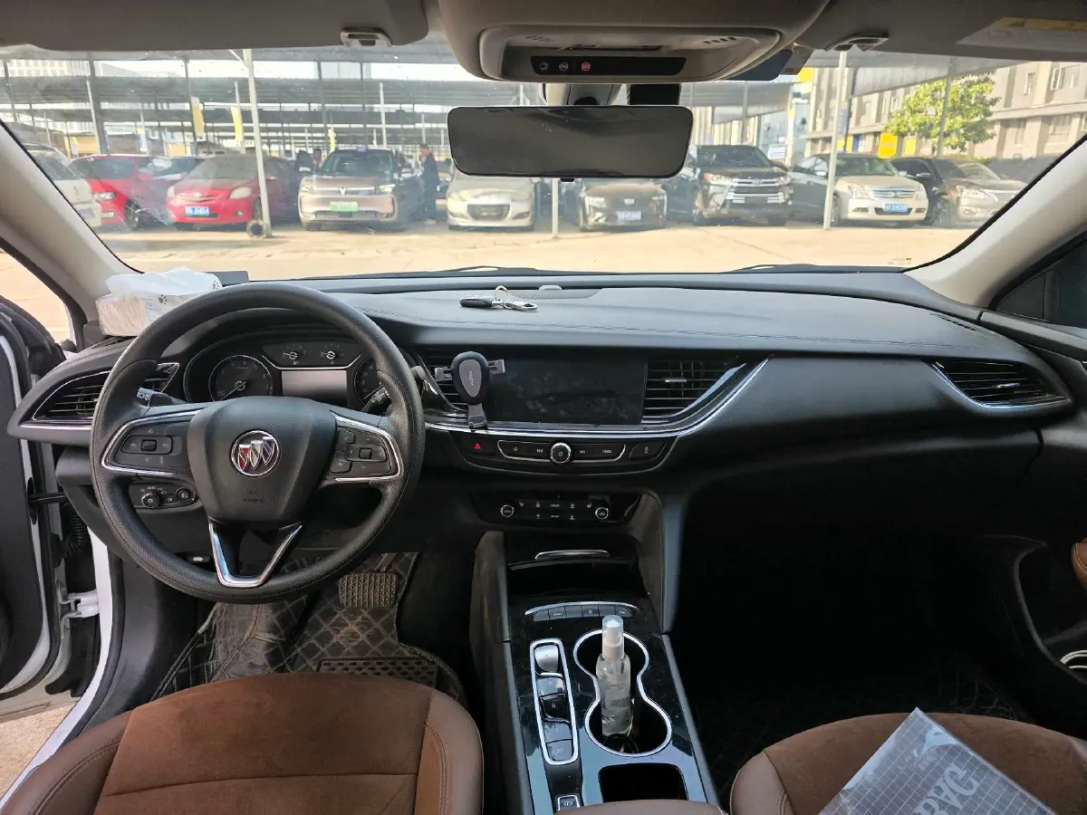 2022 Buick Regal 1.5T 169HP L4 9AT,autocango,china used car exporter,china ev exporter,chinese used car exporter,chinese used ev exporter