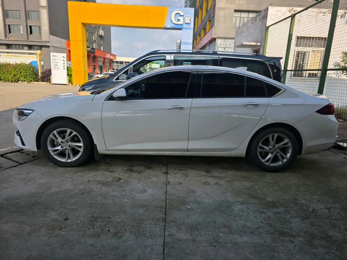 2022 Buick Regal 1.5T 169HP L4 9AT,autocango,china used car exporter,china ev exporter,chinese used car exporter,chinese used ev exporter
