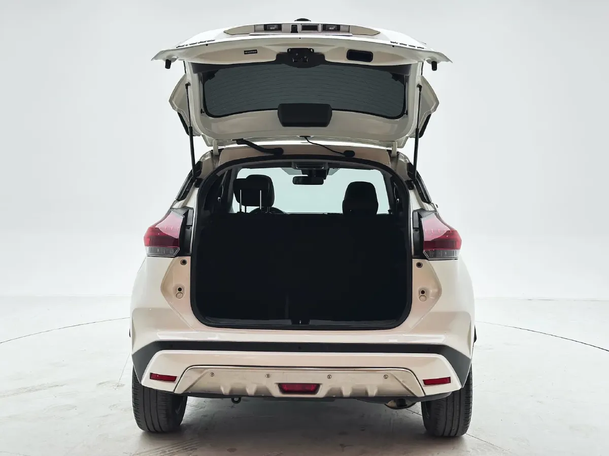 2022 Nissan Kicks 1.5L 122HP L4 CVT,autocango,china used car exporter,china ev exporter,chinese used car exporter,chinese used ev exporter